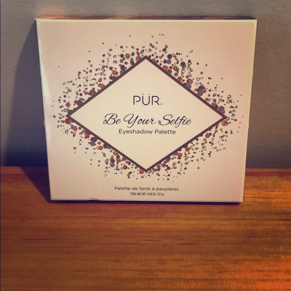 Pür Be your selfie palette